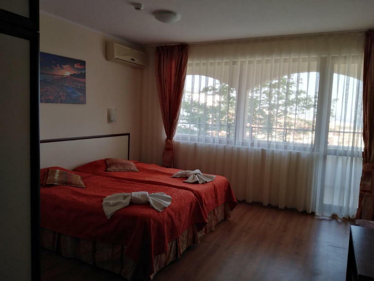Hotel Sea Vista Свети-Влас Экстерьер фото